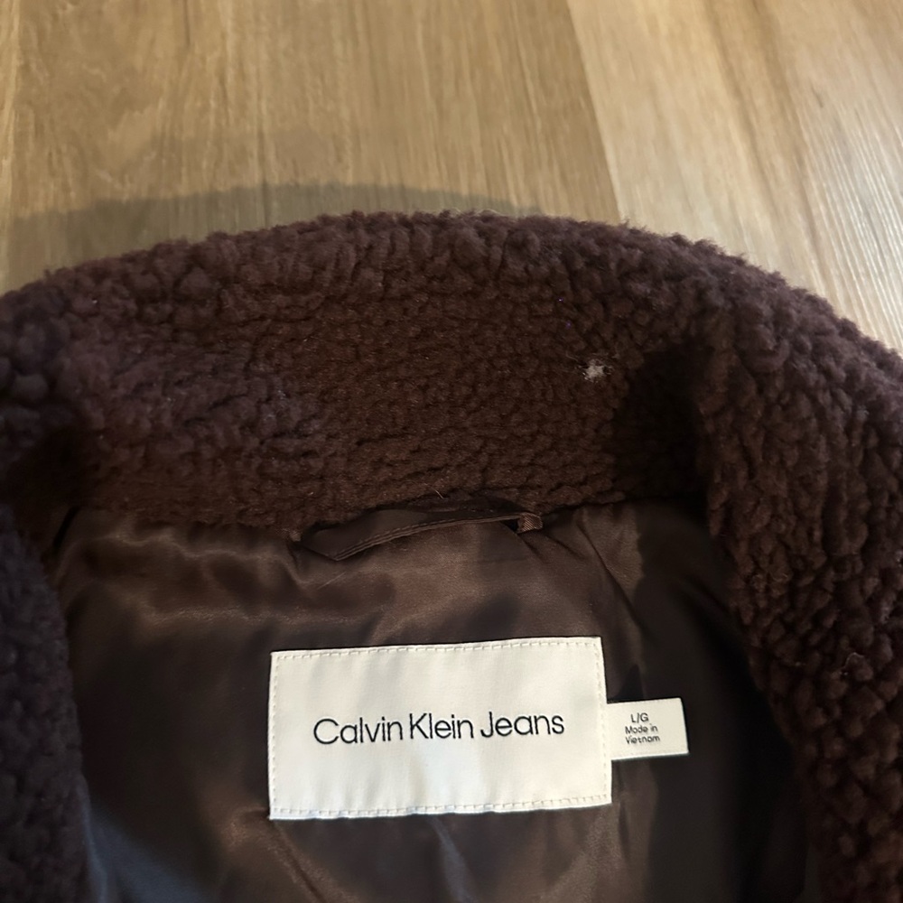 Calvin Klein Sherpa Rich Brown Jacket - Picture 4 of 5